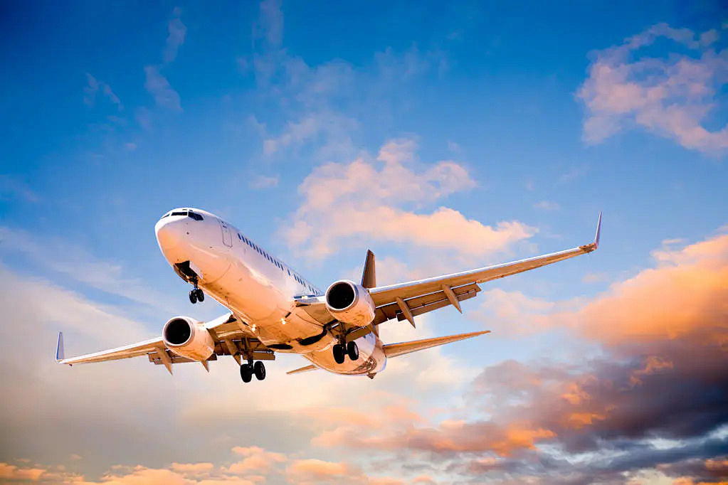 航空运输